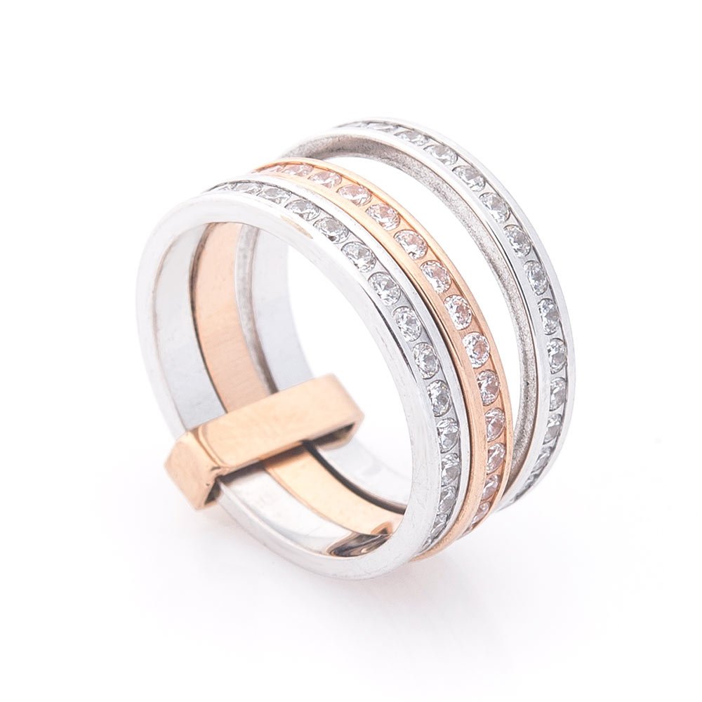Золотое тройное кольцо с фианитами от ювелирного магазина Оникс