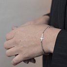 Серебряный браслет с крестиком 141223 от ювелирного магазина Оникс