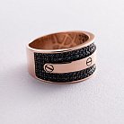 Золотое кольцо "Love" (черные фианиты) к05922 от ювелирного магазина Оникс