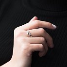 Серебряное кольцо с фианитом 112087 от ювелирного магазина Оникс - 4