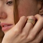 Широкое кольцо "Энид" в желтом золоте к07359 от ювелирного магазина Оникс - 7