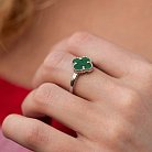 Серебряное кольцо "Клевер" с малахитом 112761 от ювелирного магазина Оникс - 3