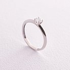 Помолвочное серебряное кольцо с фианитом 478 от ювелирного магазина Оникс