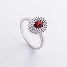 Серебряное кольцо с пиропом и фианитами GS-01-086-4110 от ювелирного магазина Оникс