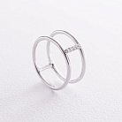 Серебряное кольцо с фианитами 901-01008 от ювелирного магазина Оникс