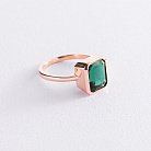 Золотое кольцо с зеленым фианитом к06864 от ювелирного магазина Оникс - 2